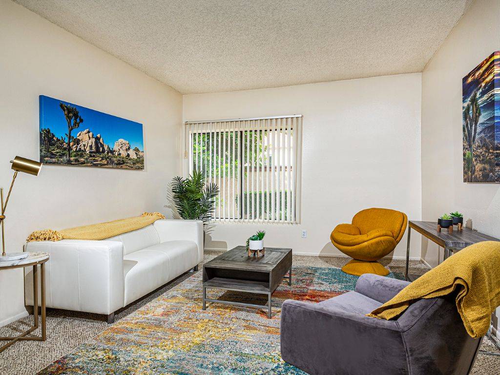 Apartments for Rent near UCR Summer Meadows Photos